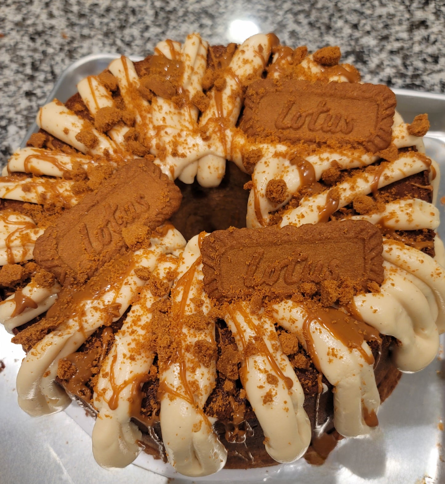 Lux Pound Cakes